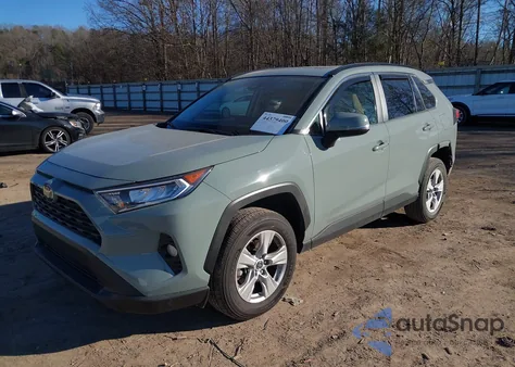 2019 Toyota Rav4 Xle z USA, uszkodzony, nr VIN JTMW1RFVXKD007239